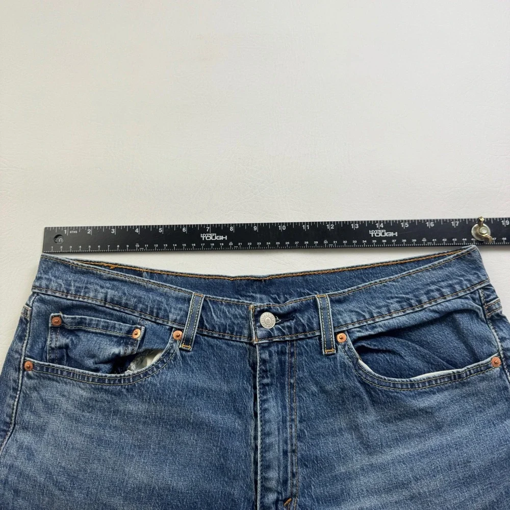 Levis 505 Regular Fit Straight Leg Mens Jeans 36x32 Medium Wash Blue 00505-2309